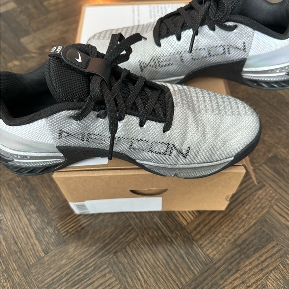 NIKE | Metcon Premium 8 - Picture 4 of 7